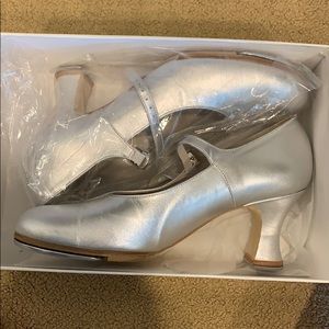 Custom Silver LaDuca Roxie Tap shoes